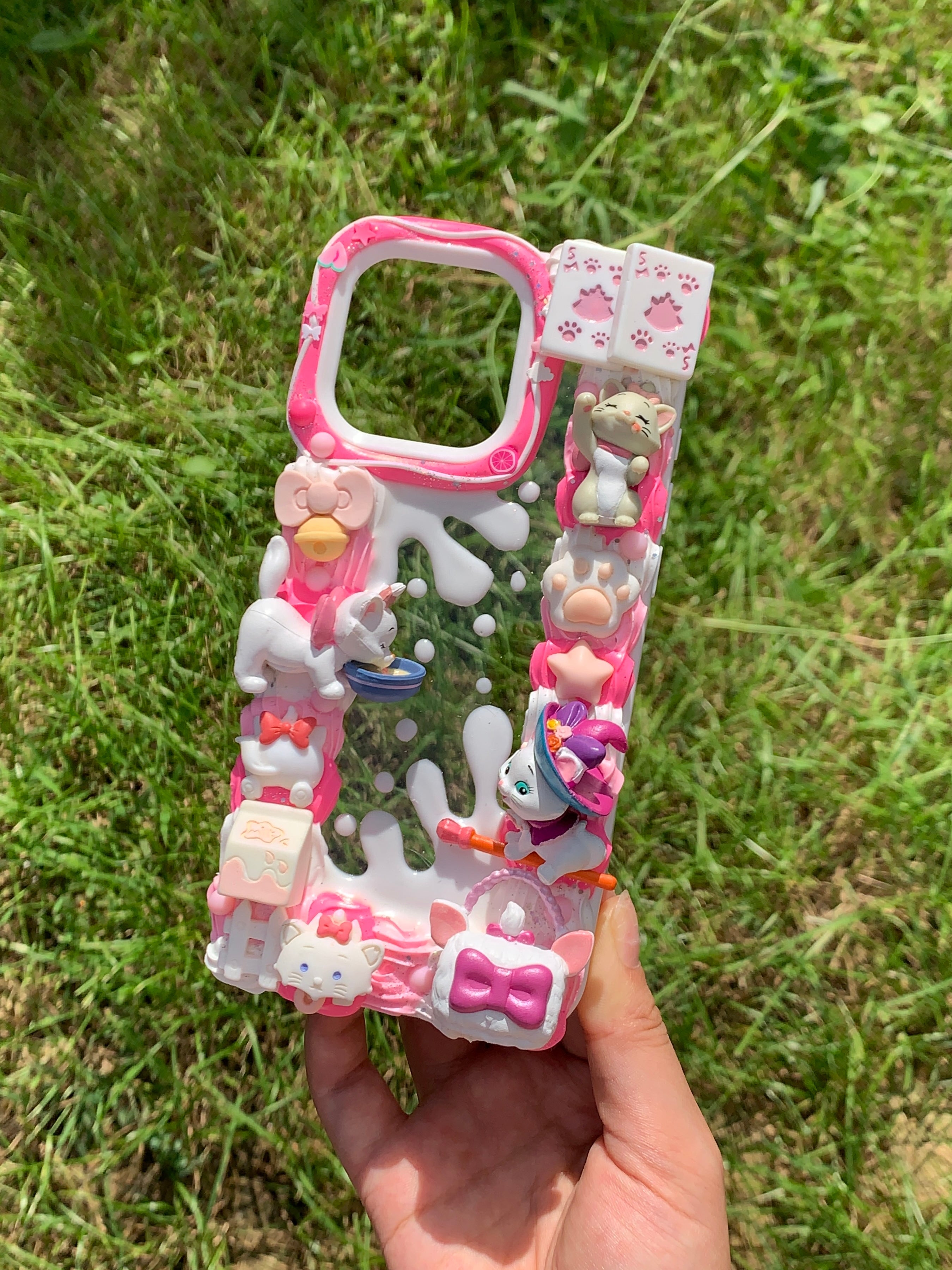 The Aristocats Marie Cat Handmade Decoden Phone Case｜All Models Available