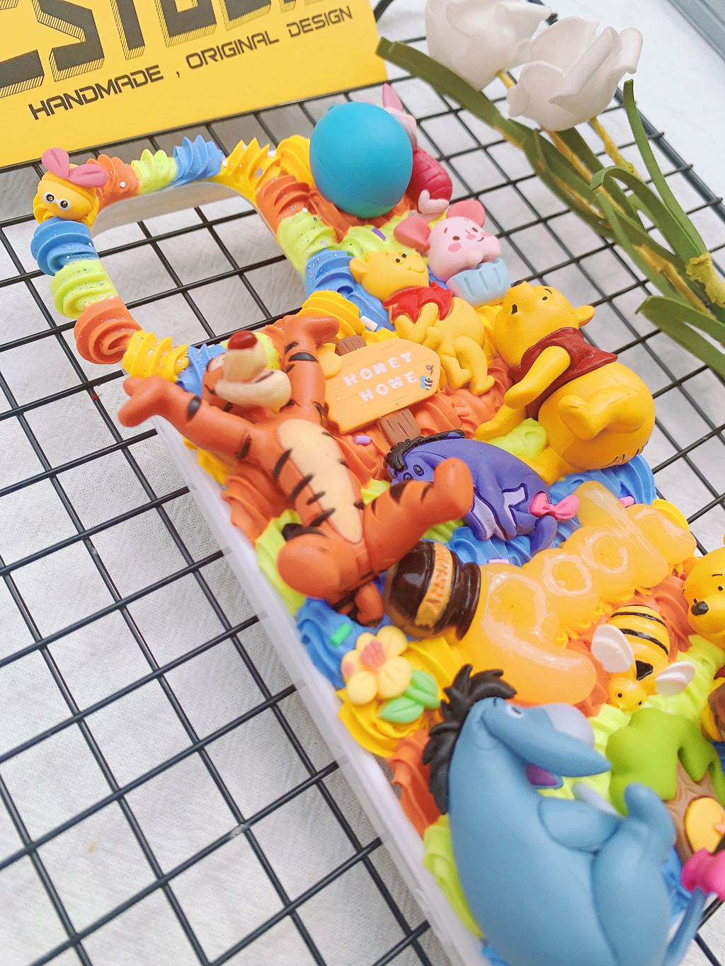 Winnie the Pooh Handmade Decoden Phone Case｜All Models Available