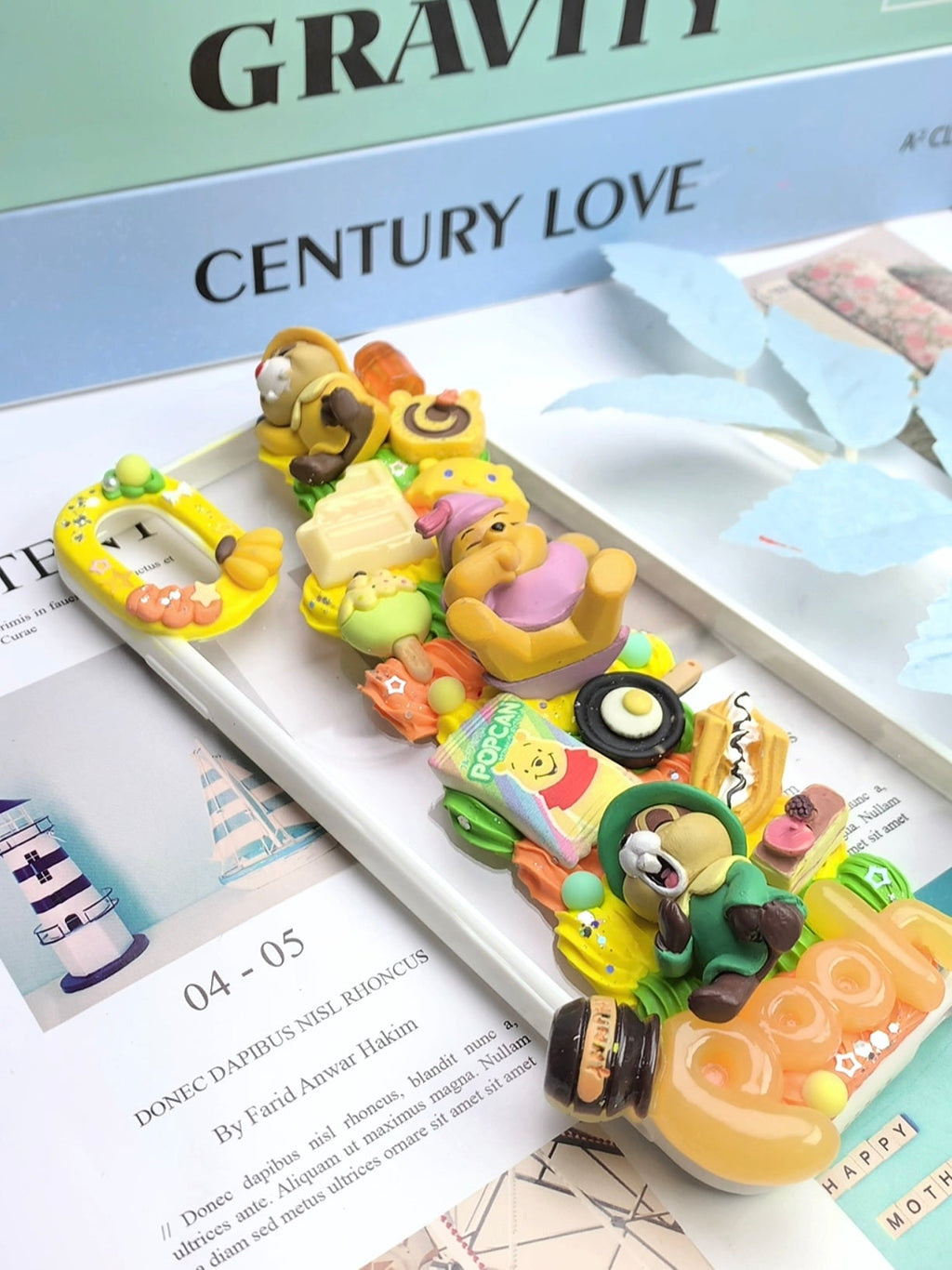 Winnie the Pooh Handmade Decoden Phone Case｜All Models Available