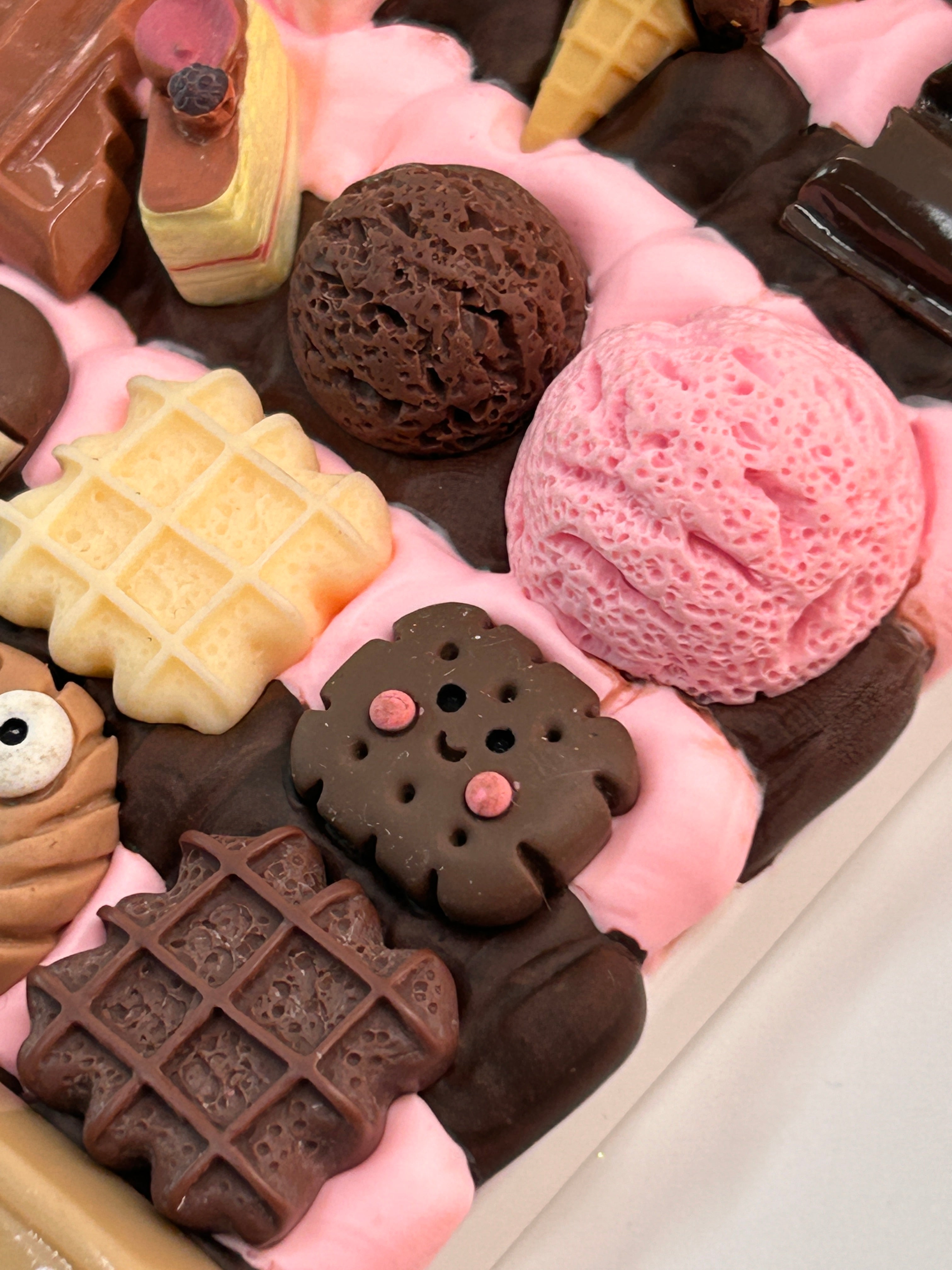 Pink Chocolate Dessert Decoden Phone Case