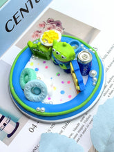 Cargar imagen en el visor de la galería, Toy Story Aliens Decoden Stand for Phone/Tablet
