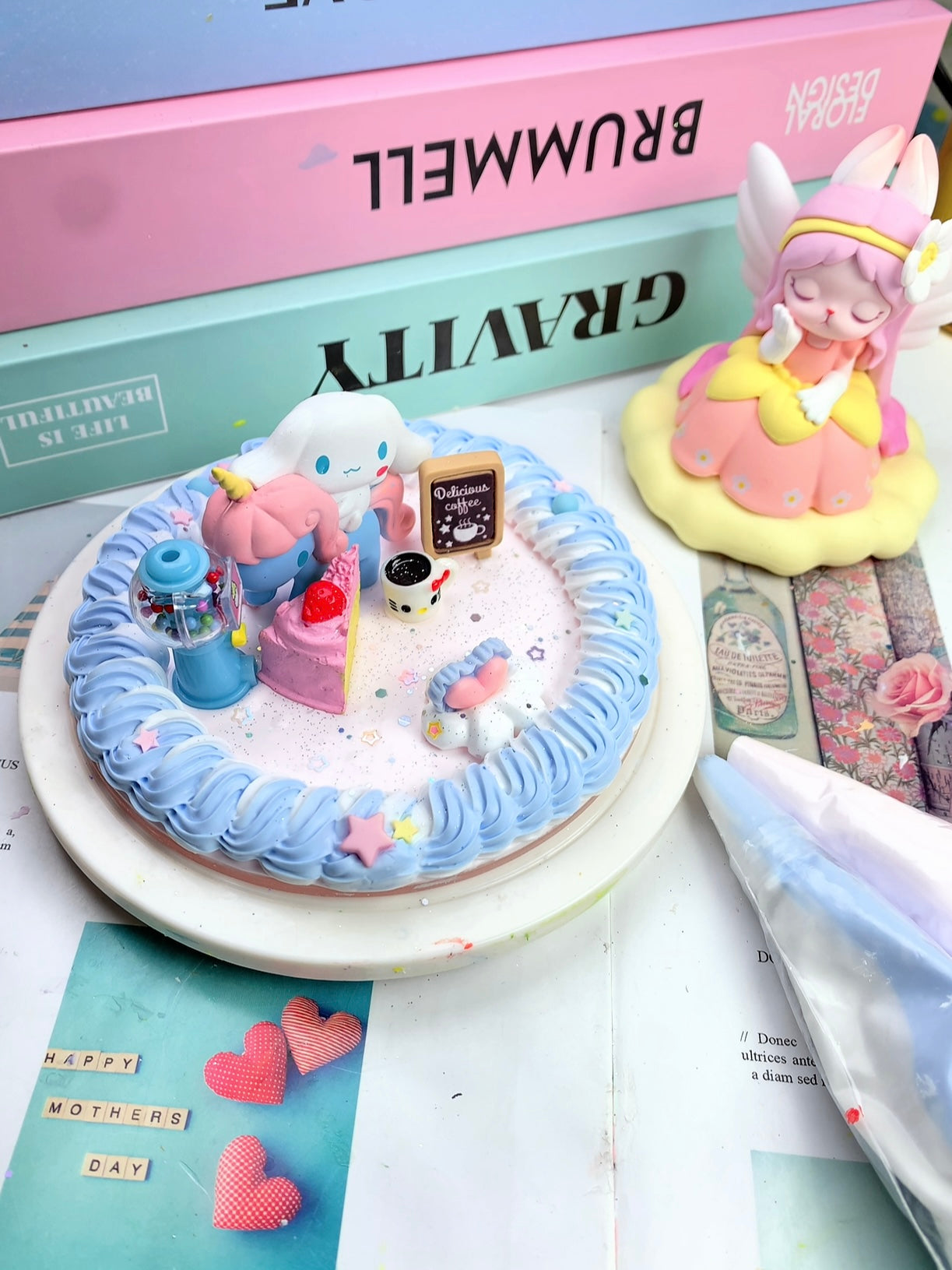 Handmade Decoden Phone/Tablet Stand | San Cinna
