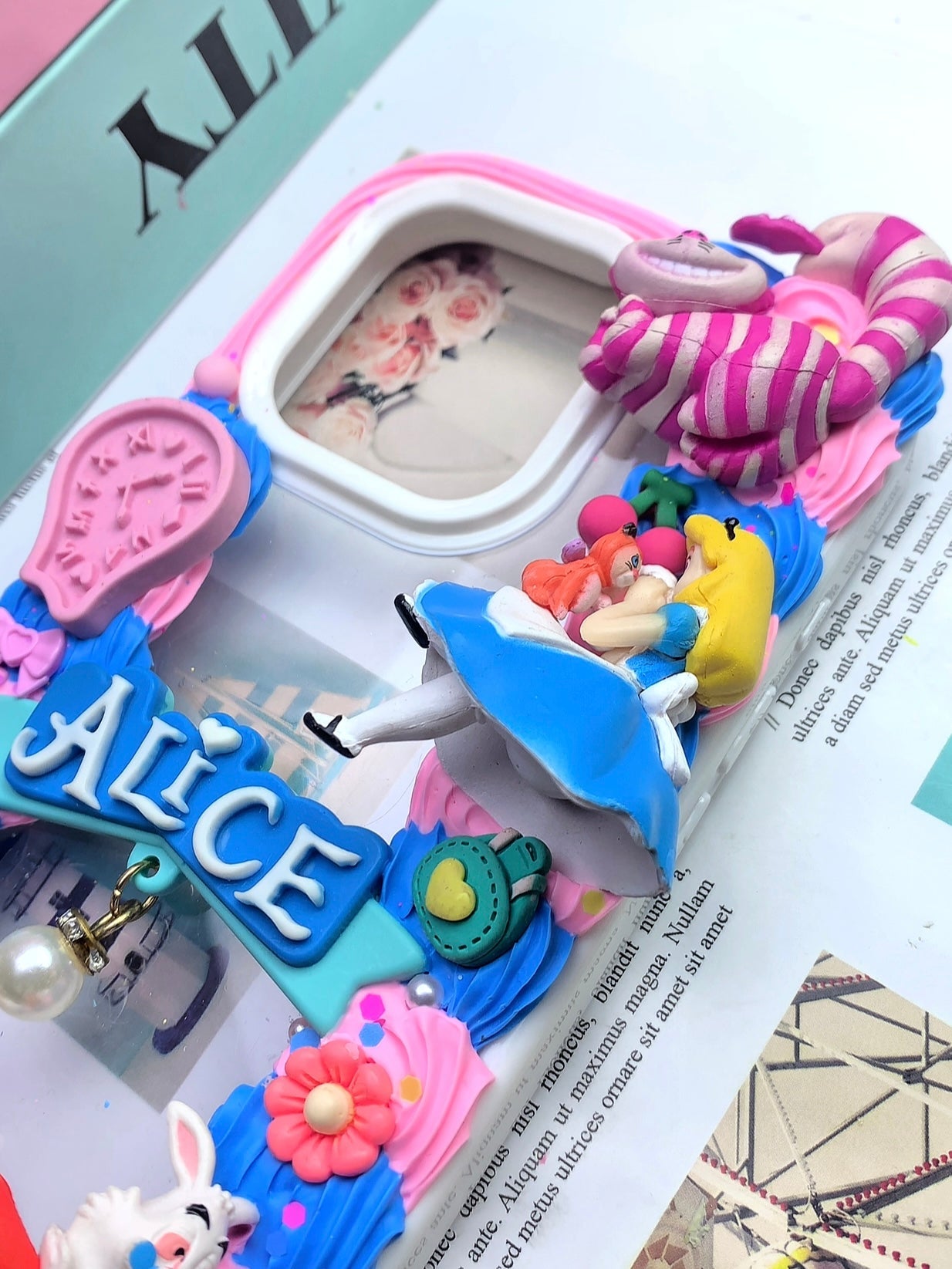 Handmade Decoden Phone Case｜All Models Available｜Alice
