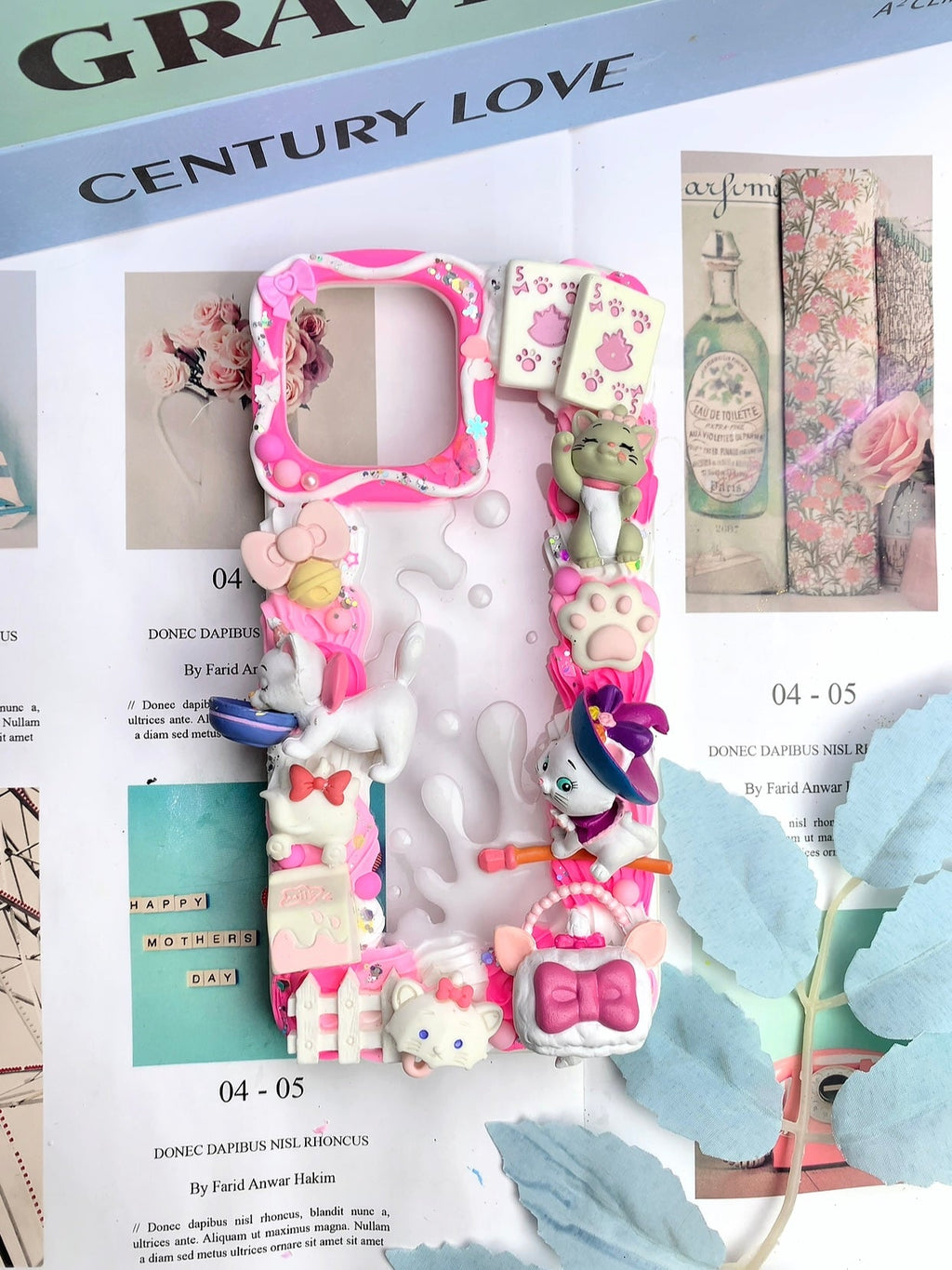 The Aristocats Marie Cat Handmade Decoden Phone Case｜All Models Available