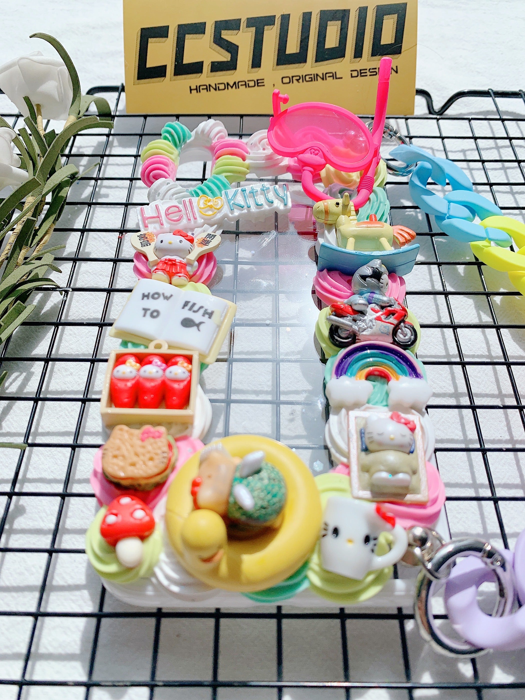 Sanrio Hello Kitty Handmade Decoden Phone Case｜All Models Available