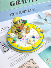 Carregar imagem no visualizador da galeria, Minions Handmade Decoden Phone/Tablet Stand
