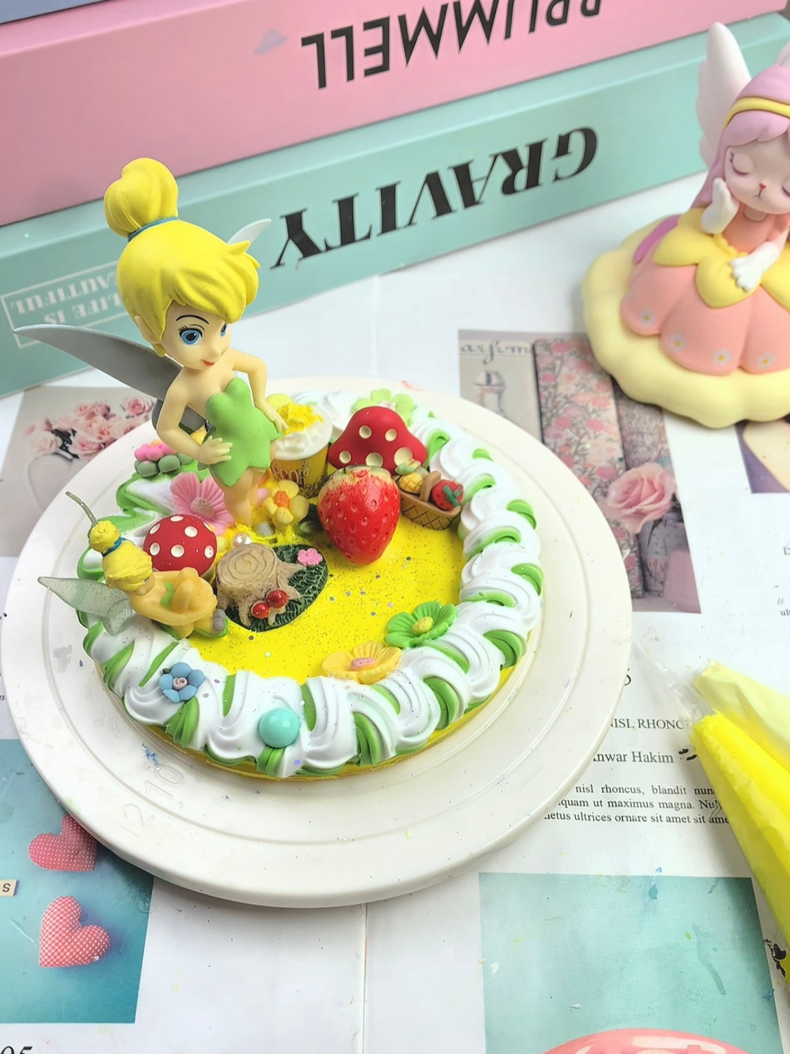 Handmade Decoden Phone/Tablet Stand | Tinker