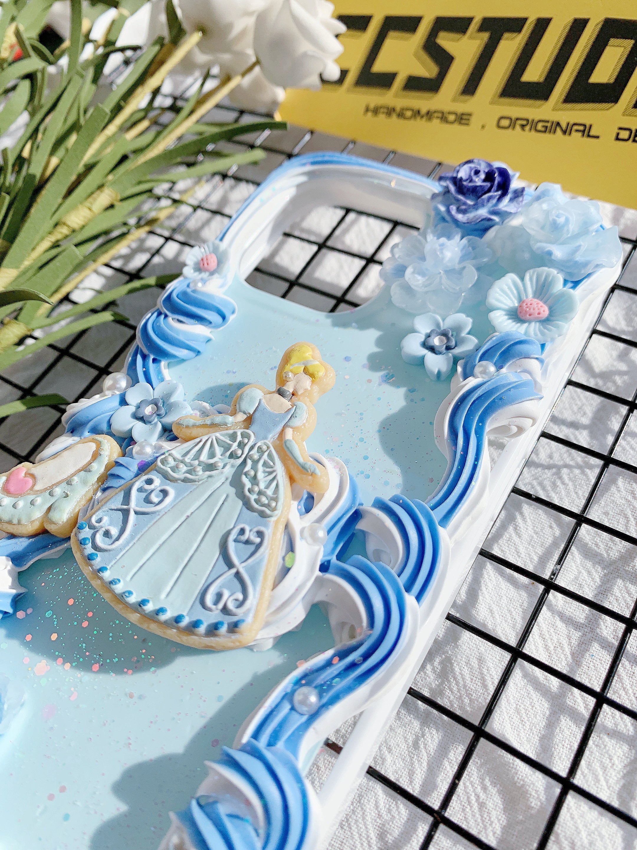 Handmade Decoden Phone Case｜All Models Available