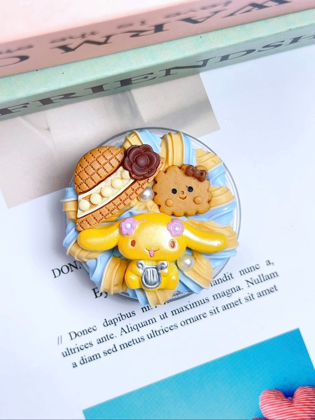 Sanrio Cinnamonroll Cinnamoroll Decoden PopSocket: Collapsible Grip for Phones