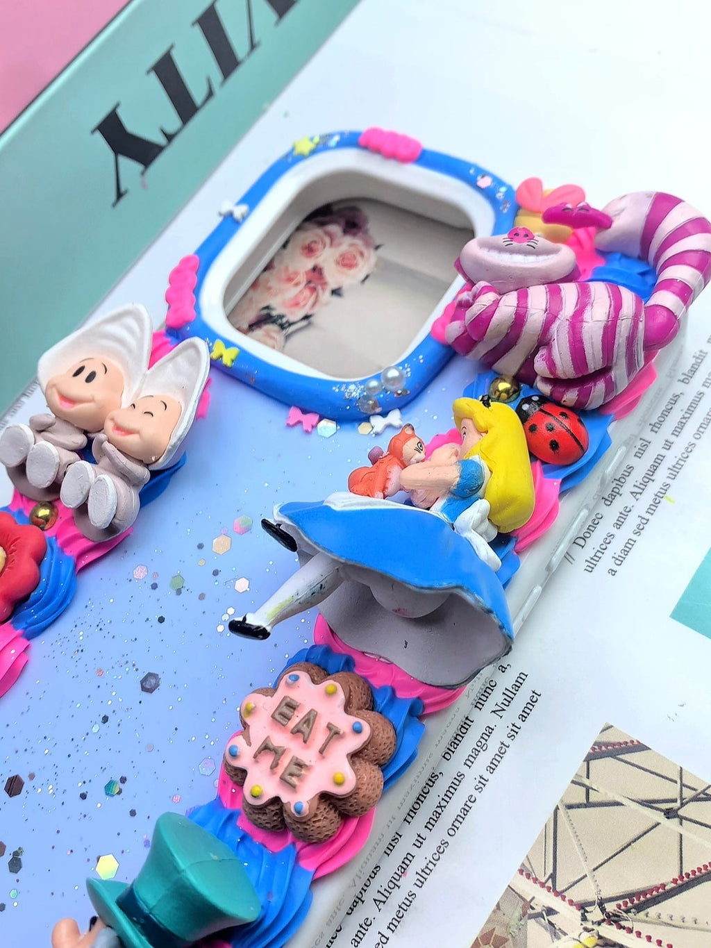 Alice in Wonderland Handmade Decoden Phone Case｜All Models Available