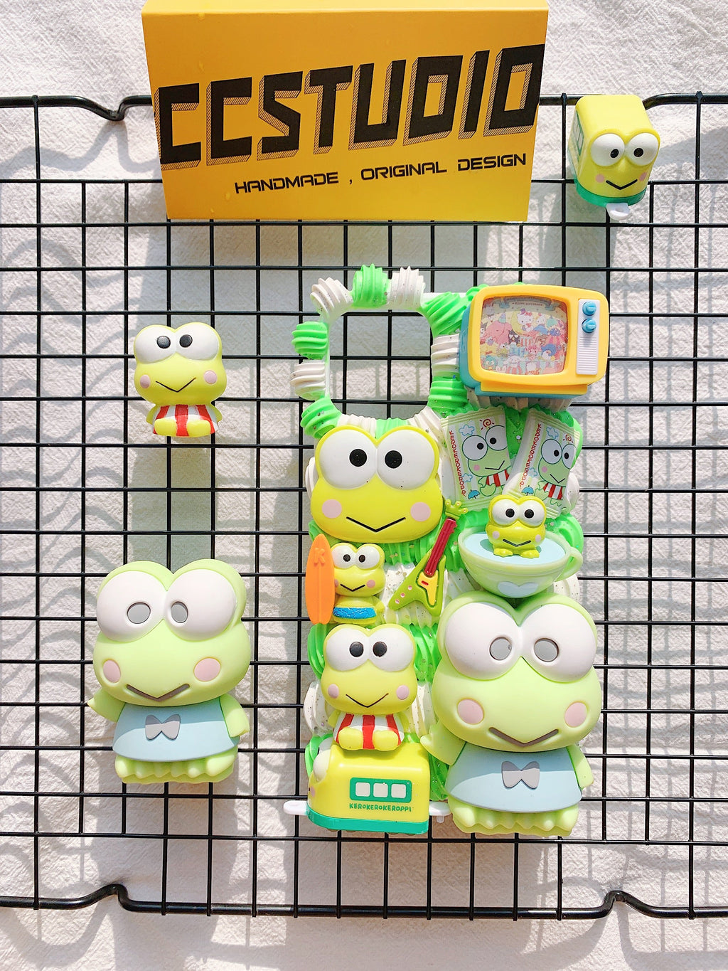 Sanrio Keroppi Handmade Decoden Phone Case｜All Models Available
