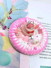 Cargar imagen en el visor de la galería, Sanrio Mymelody Handmade Decoden Phone/Tablet Stand

