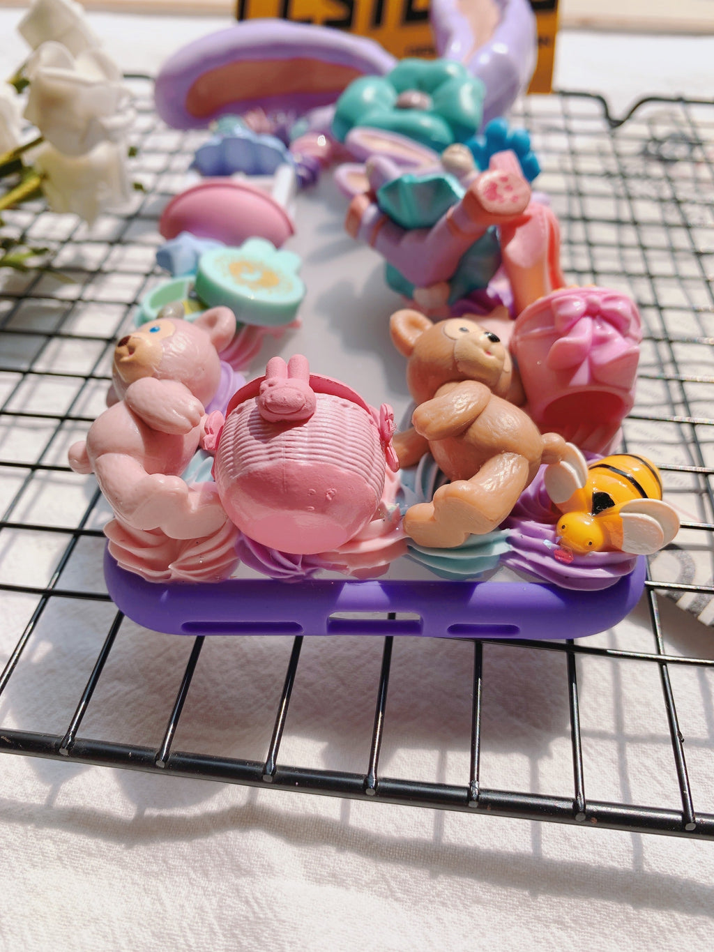 Handmade Decoden Phone Case｜All Models Available Stella