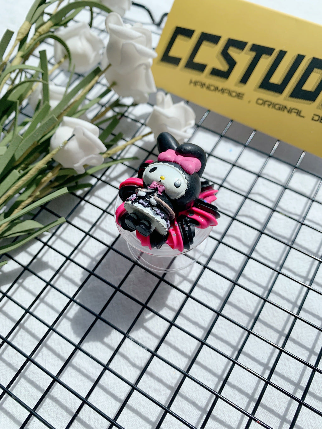 Sanrio Mymelody Handmade Decoden PopSocket ｜Collapsible Grip & Stand for Phones