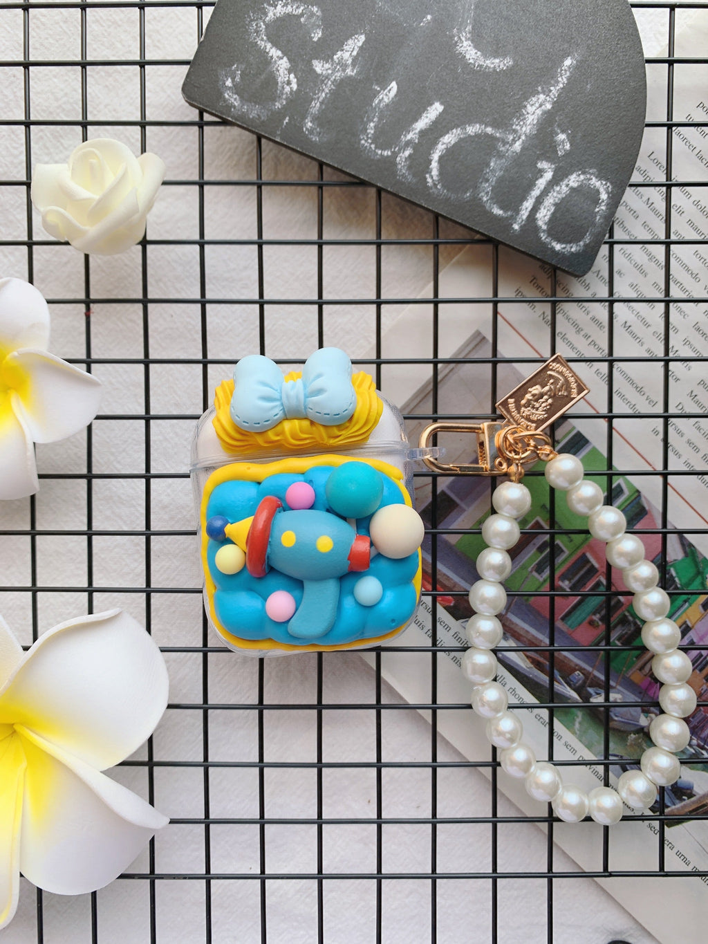 Handmade Decoden Earbud Case｜All Models Available｜Toy