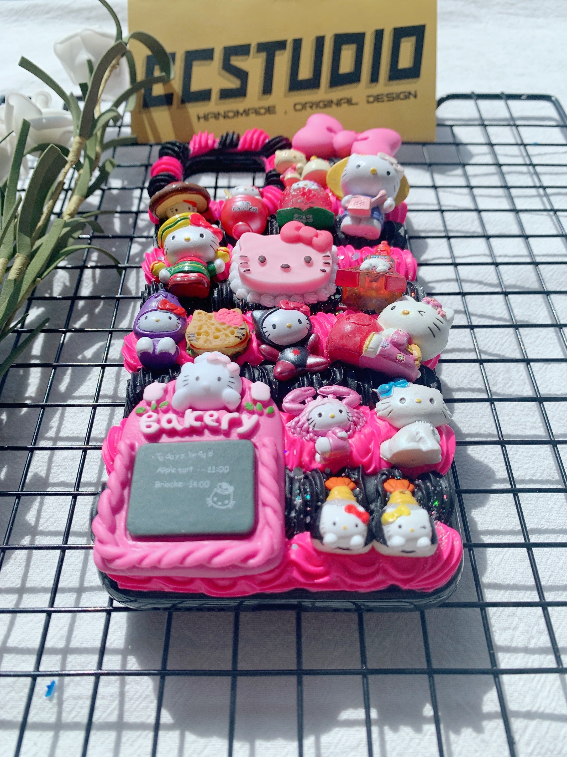 Sanrio Hello Kitty Handmade Decoden Phone Case｜All Models Available