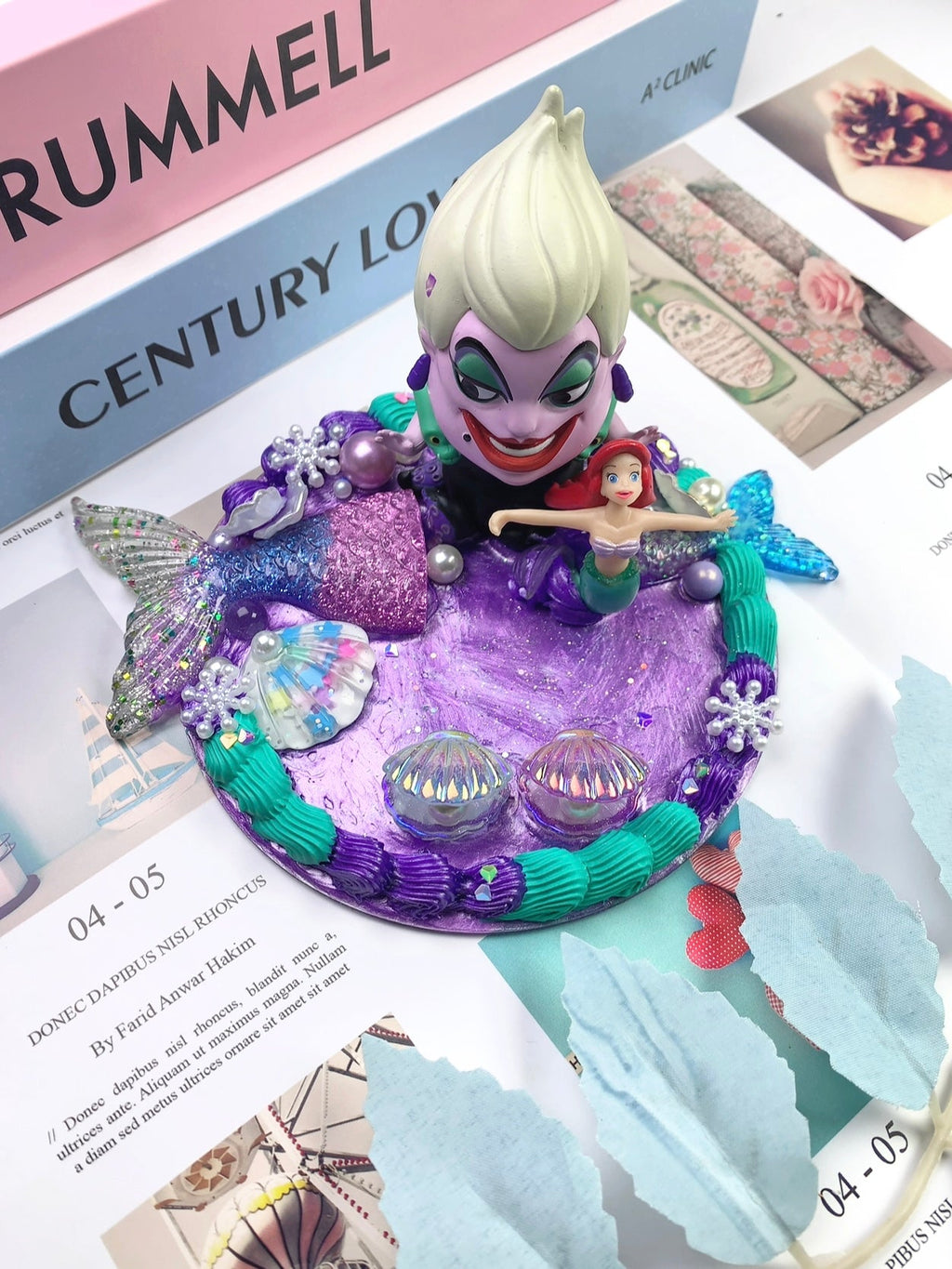 Handmade Decoden Phone/Tablet Stand | Princess