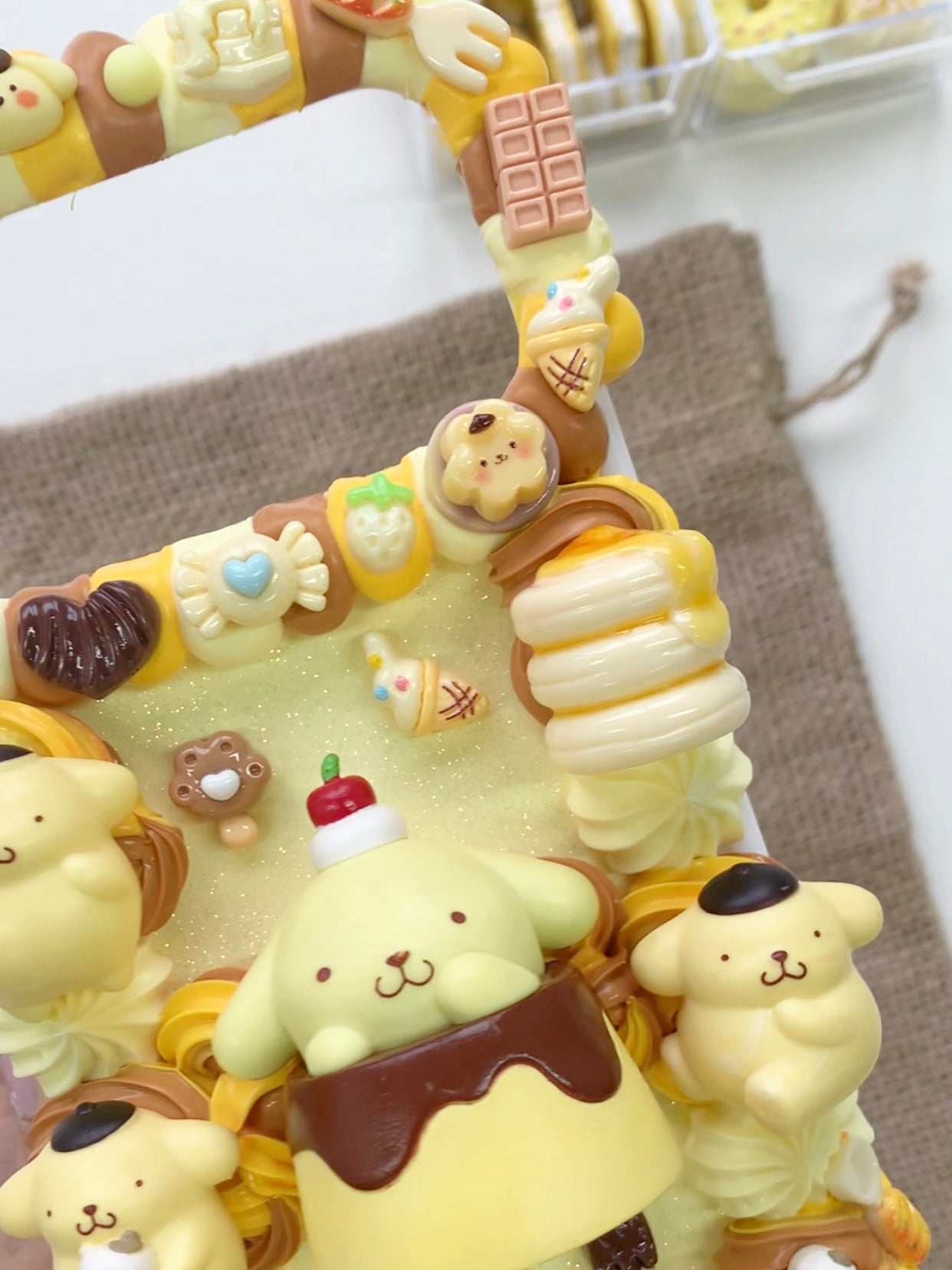 Sanrio Pompompurin Pudding Decoden Phone Case｜All Models Available