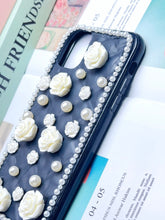 Charger l&#39;image dans la galerie, Chanel Style Pearl Decoden Phone Cases For Any Phone Model
