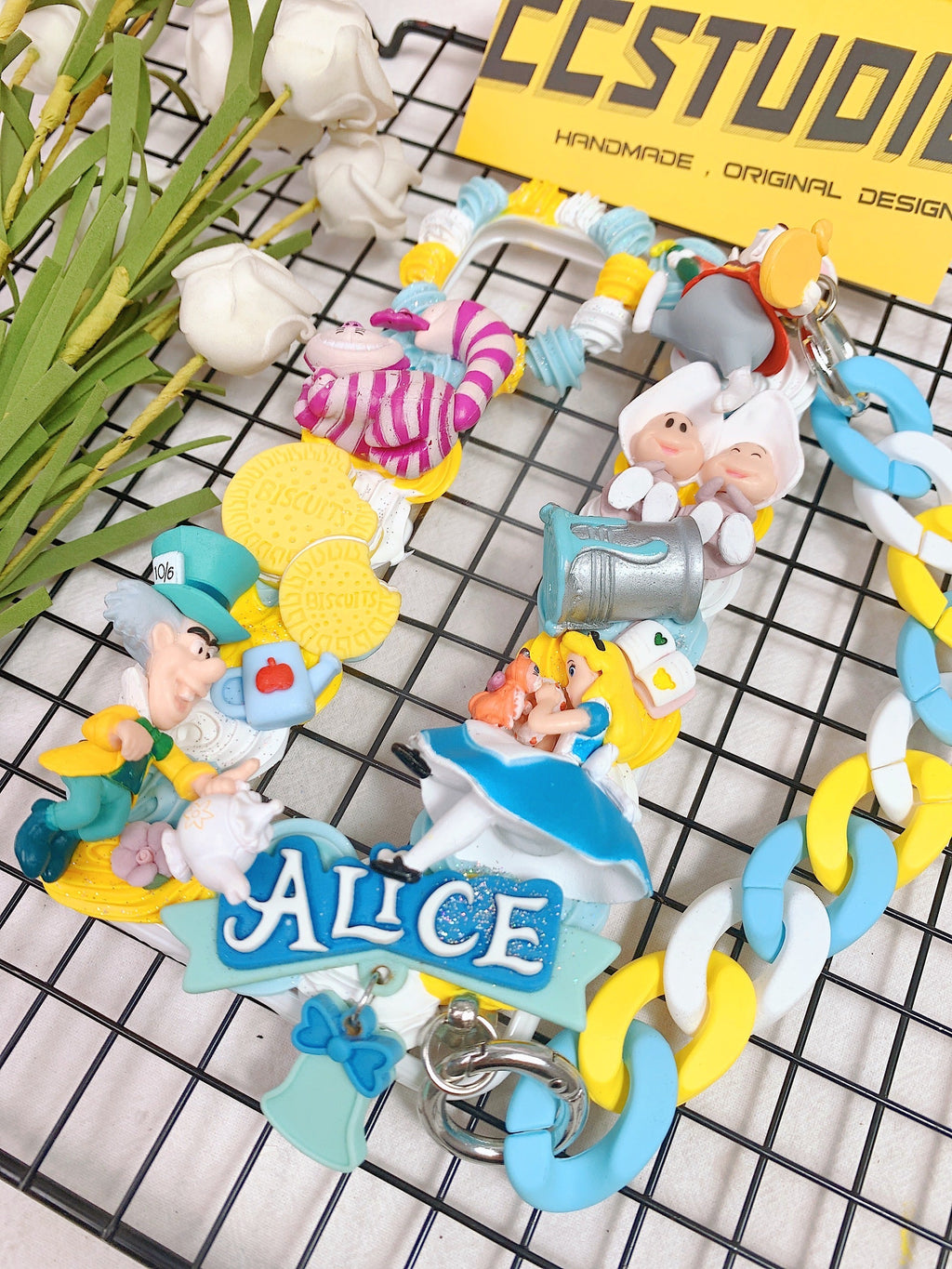 Alice in Wonderland Handmade Decoden Phone Case｜All Models Available