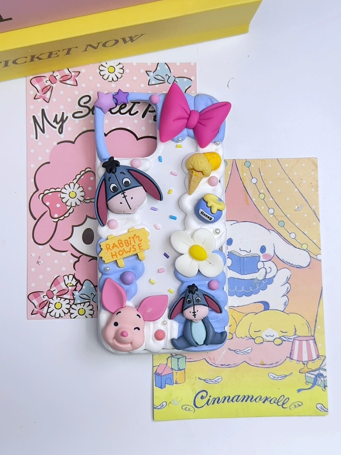 Winnie the Pooh Handmade Decoden Phone Case｜All Models Available