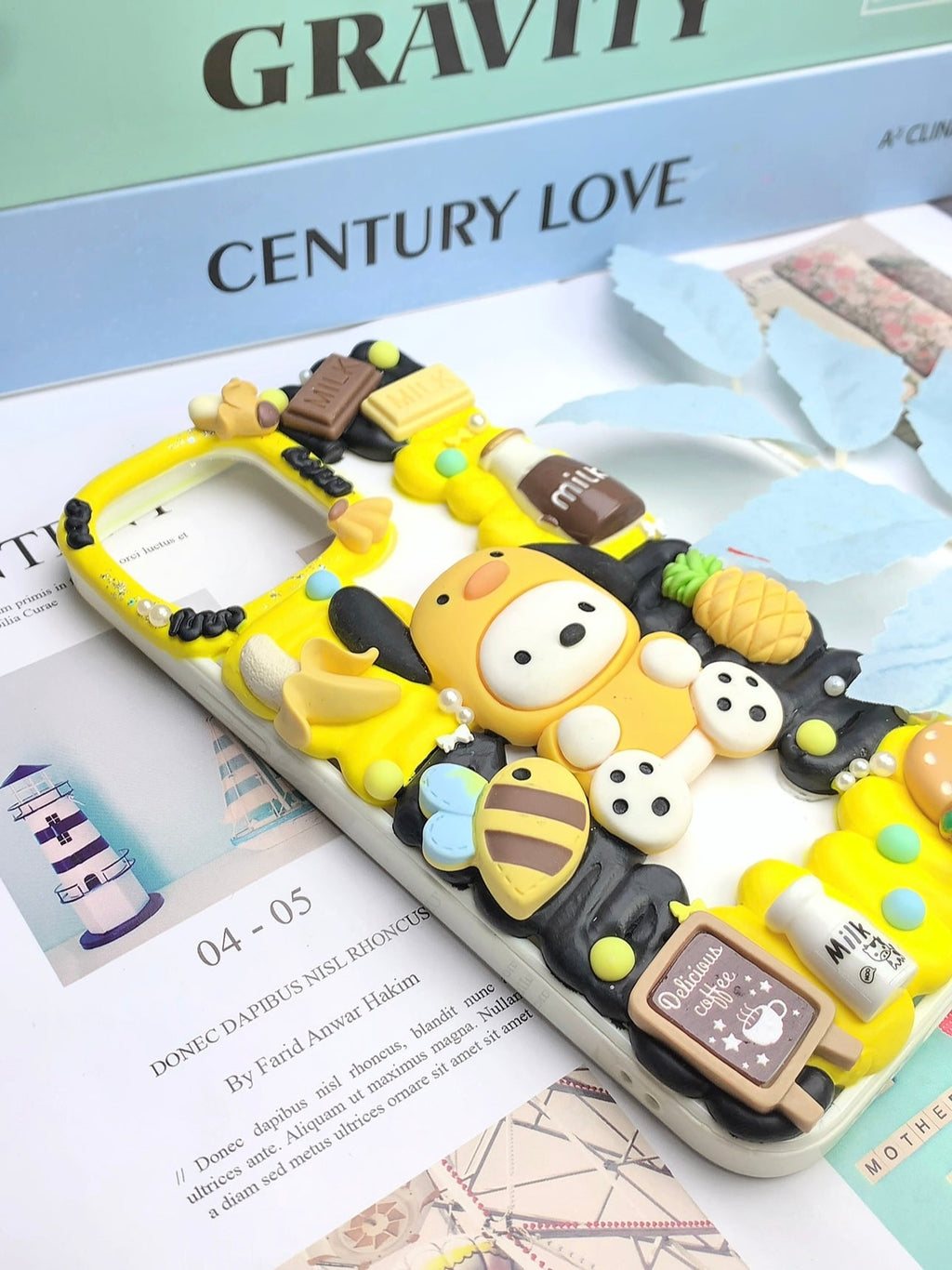 Sanrio Pochacco Handmade Decoden Phone Case｜All Models Available