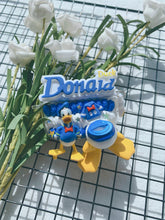 Carica l&#39;immagine nel visualizzatore di Gallery, Donald Duck Decoden Earbud Case For Any Model

