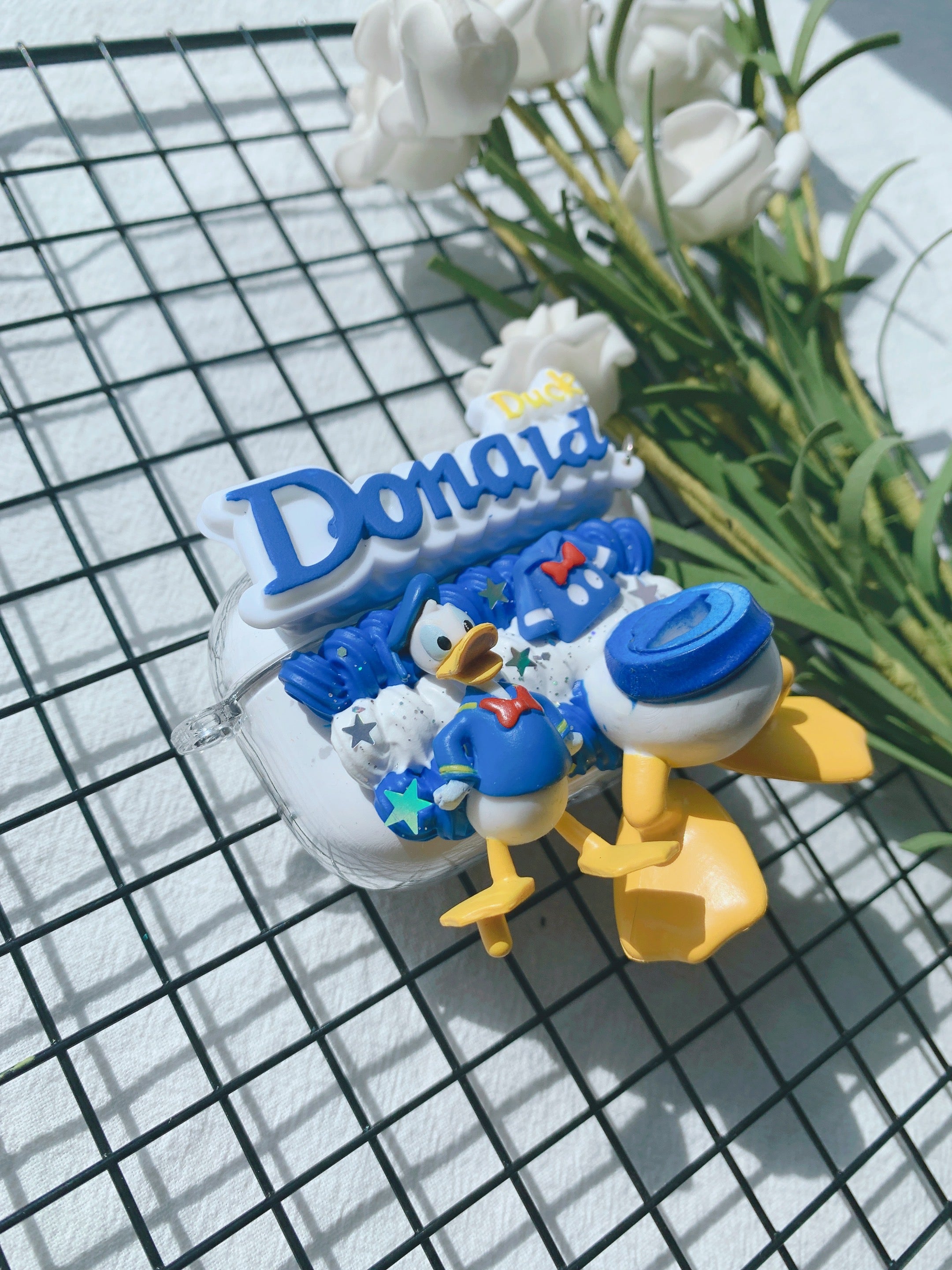 Donald Duck Decoden Earbud Case For Any Model