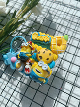 Charger l&#39;image dans la galerie, Minions Decoden Earbud Case For Any Model with Keychain

