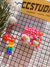 Carica l&#39;immagine nel visualizzatore di Gallery, Toy Story Lotso Bear Decoden Earbud Case For Any Model with Keychain
