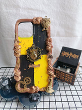 Cargar imagen en el visor de la galería, Harry Potter Hufflepuff Decoden Phone Cases For Any Phone Model
