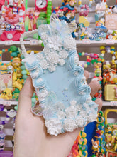 Cargar imagen en el visor de la galería, Butterfly Flower Rose Decoden Phone Cases For Any Phone Model
