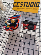 Cargar imagen en el visor de la galería, Disney Mickey Minnie Decoden Earbud Case AirPods Case For Any Model with Keychain
