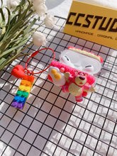 Carica l&#39;immagine nel visualizzatore di Gallery, Toy Story Lotso Bear Decoden Earbud Case For Any Model with Keychain
