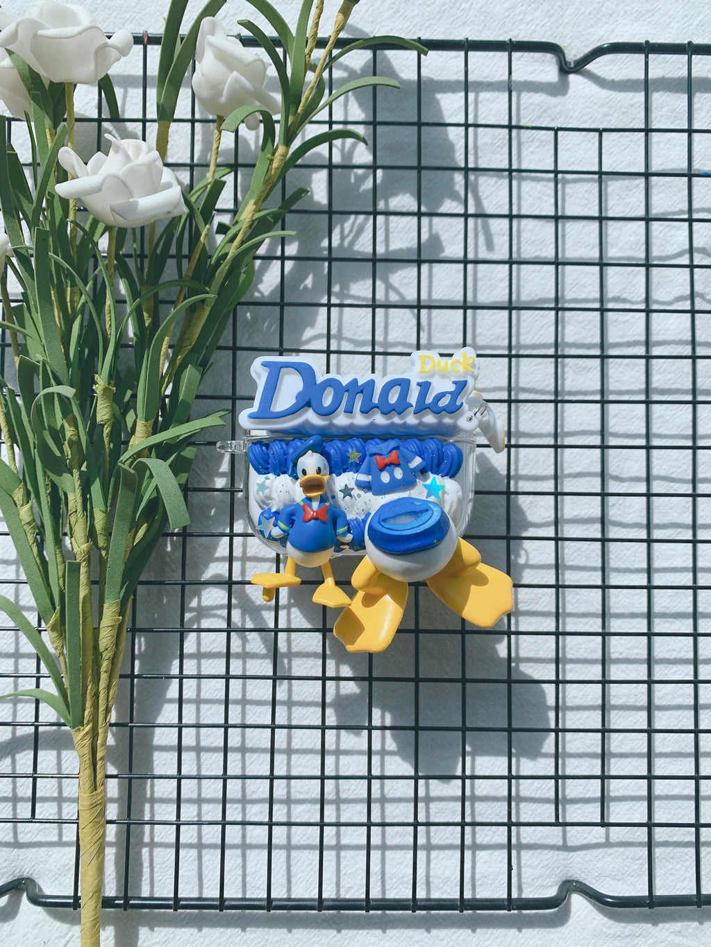Donald Duck Decoden Earbud Case For Any Model
